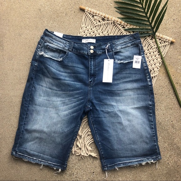 New Plus Size Kancan Jean Shorts High Rise Bermuda Size 36 - Picture 2 of 7